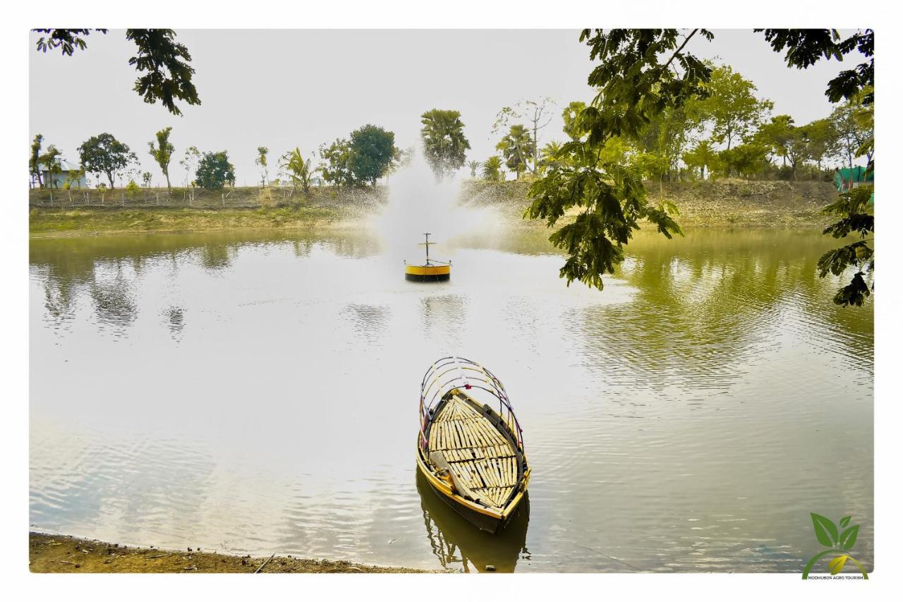 Modhubon Agro Tourism Hotel Bolpur Luaran gambar