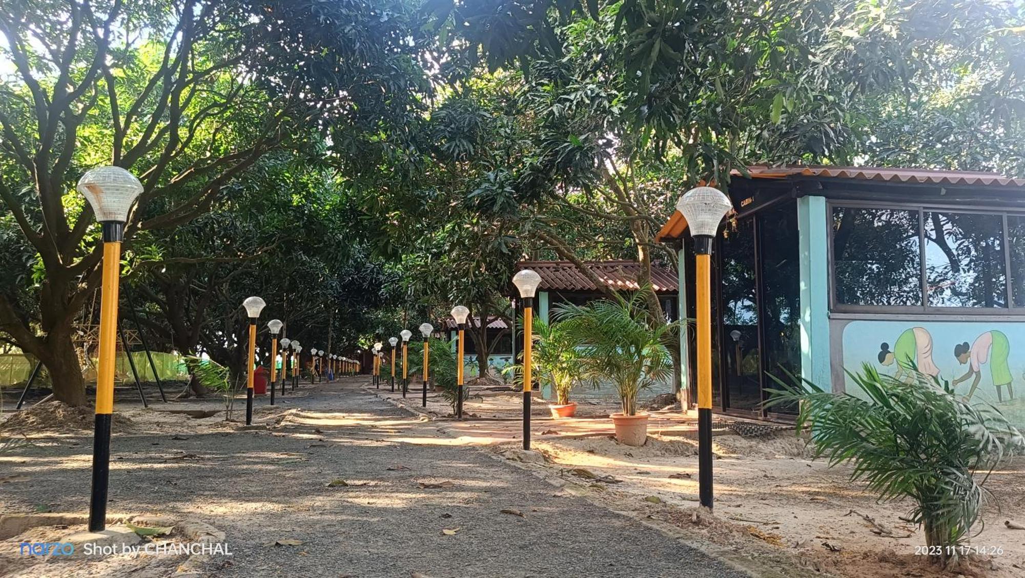 Modhubon Agro Tourism Hotel Bolpur Luaran gambar