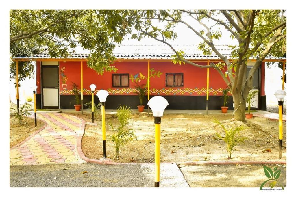 Modhubon Agro Tourism Hotel Bolpur Luaran gambar