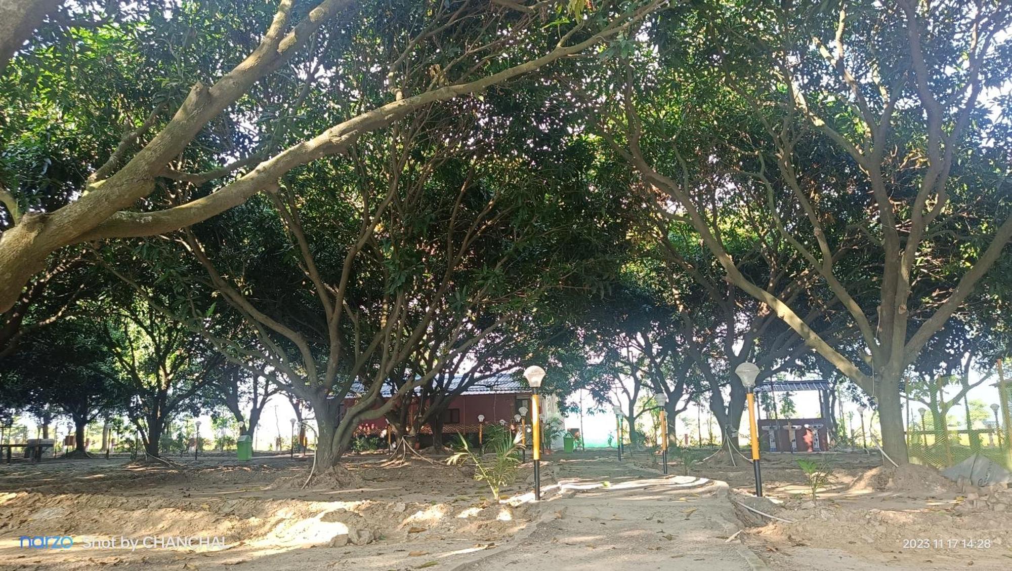 Modhubon Agro Tourism Hotel Bolpur Luaran gambar